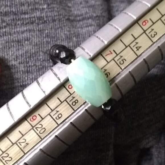 🍂🍁🍃 3/$25!!! Faceted Mint Green Crystal + Stone Beads - Size 7.75 - Picture 7 of 8